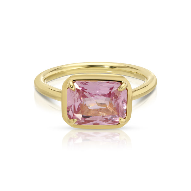 RADIANT PINK SAPPHIRE RING